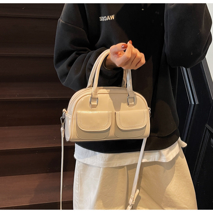 2025 new texture versatile shoulder bag fashionable and popular portable bowling bag