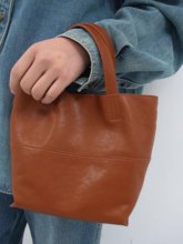 Bucket bag for women 2025 new crossbody niche design top layer vegetable tanned cowhide shoulder handbag