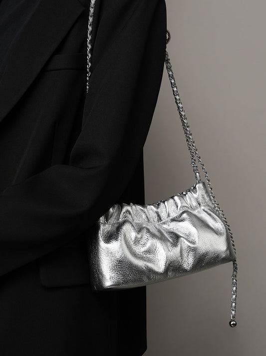 2025 popular underarm bag, high-grade cloud pleated bag, women's bag, top-layer cowhide shoulder messenger bag, gold ball chain