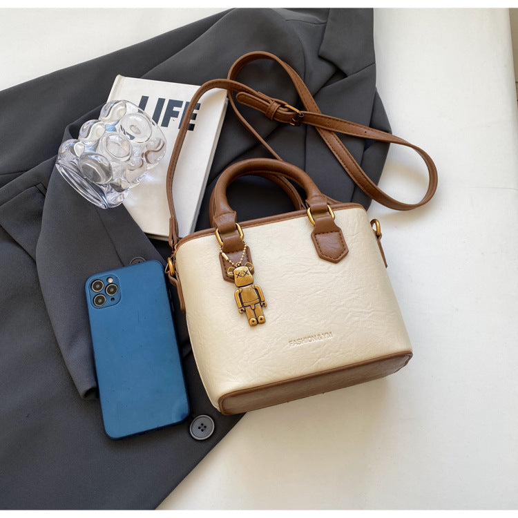 2025 new retro versatile messenger bag casual hand-held bucket bag