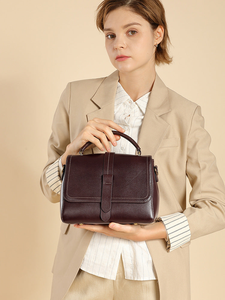 2025 Winter New Fashion Hot Top Layer Cowhide Vegetable Tanned Leather Handbag Single Shoulder Crossbody Women's Bag Large Capacity Versatile