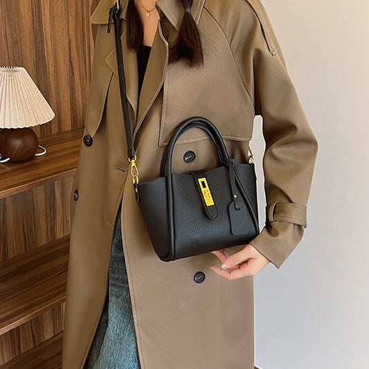 2025 new fashion retro bucket bag high-end messenger bag
