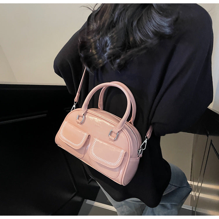 2025 new texture versatile shoulder bag fashionable and popular portable bowling bag