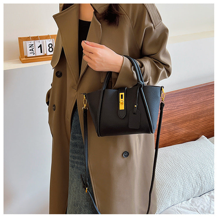 2025 new fashion retro bucket bag high-end messenger bag