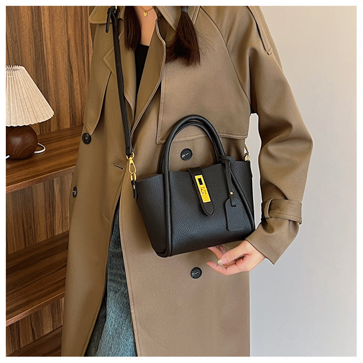 2025 new fashion retro bucket bag high-end messenger bag