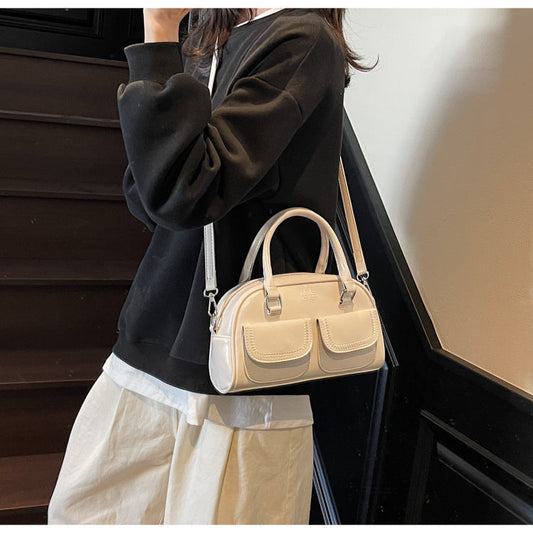 2025 new texture versatile shoulder bag fashionable and popular portable bowling bag