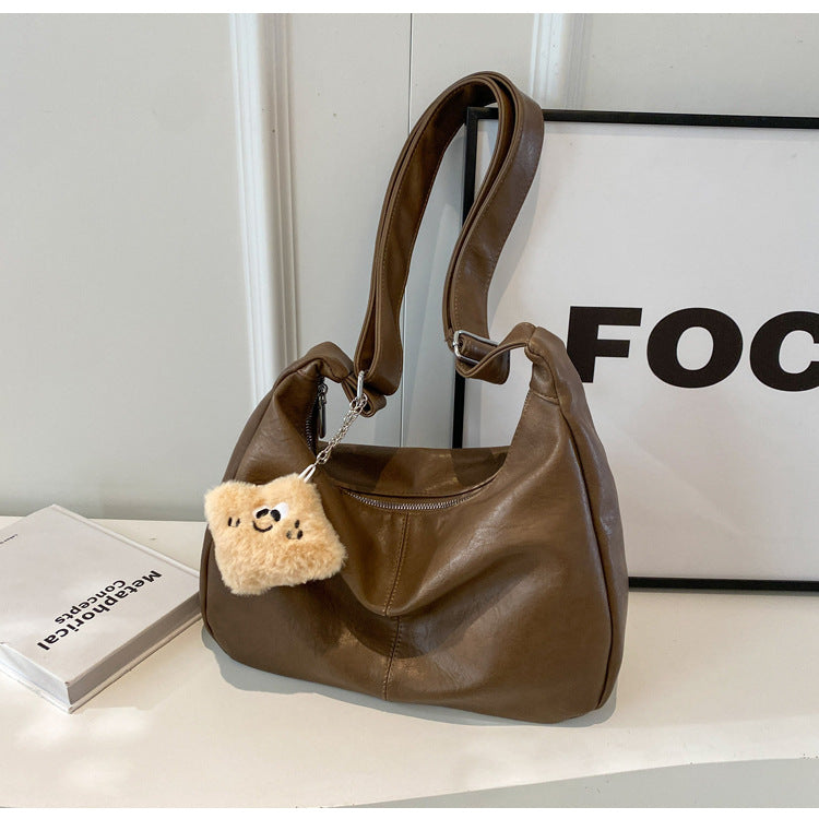 2025 new retro versatile shoulder messenger bag texture simple women's dumpling bag