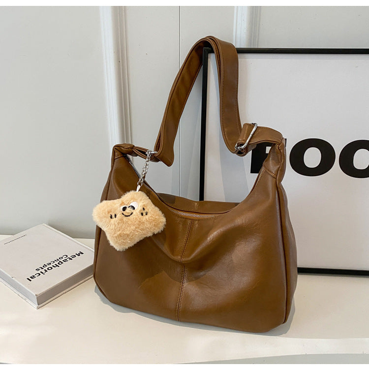 2025 new retro versatile shoulder messenger bag texture simple women's dumpling bag