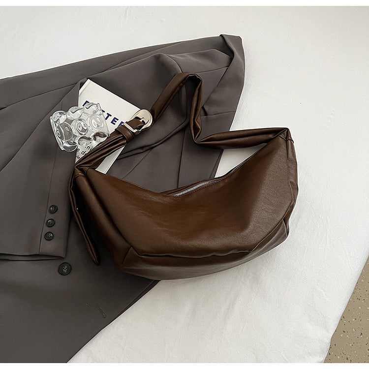 2025 new fashion solid color textured shoulder bag retro commuter crossbody dumpling bag